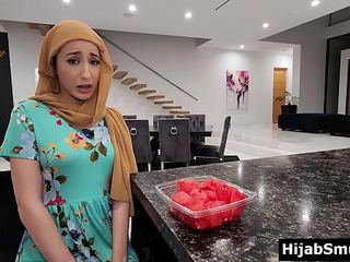 Shy Muslim Girl Sucking Her American Friend