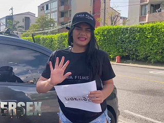 Uber Sex En Bucaramanga, Mia Montielth Chupa Y Folla Con Su Primer Cliente - Sara Films