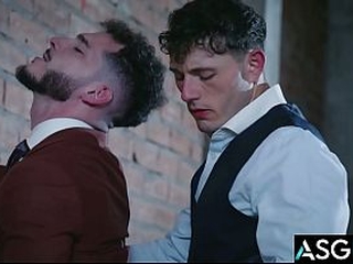 ASGMAX - Muscle Jock Takes &amp_ Gives Massive Cock in Mafia Flip Fuck Ritual