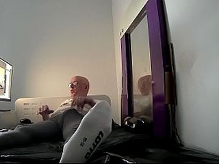 Loch f&uuml_r Dicker Schwanz    goileglatze